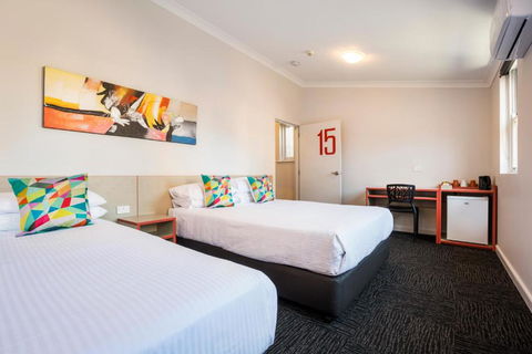 Granville Hotel - Goulburn Accommodation 2