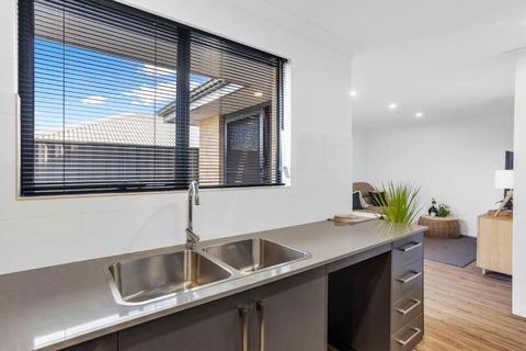 Guildford Family Hideaway - Goulburn Accommodation 3