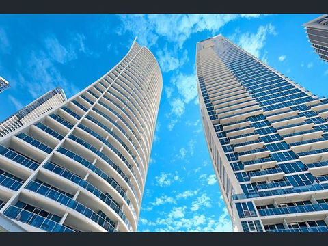 H-Residences Private Apartments - Hosted By Coastal Letting - Goulburn Accommodation 4
