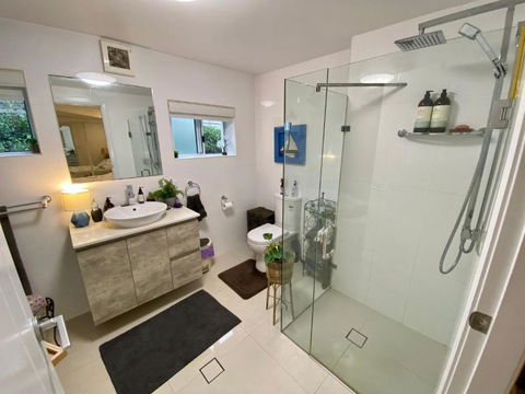 H2O Holiday Apartment Unit 14 - Goulburn Accommodation 1