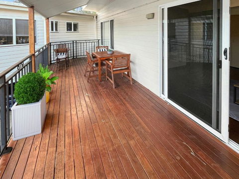 H2O Holiday Apartments - Unit 10 - Goulburn Accommodation 4