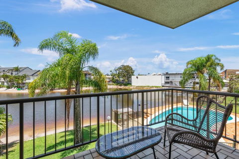 HACIENDA- CANAL VIEWS AND COMFORT - Goulburn Accommodation 3