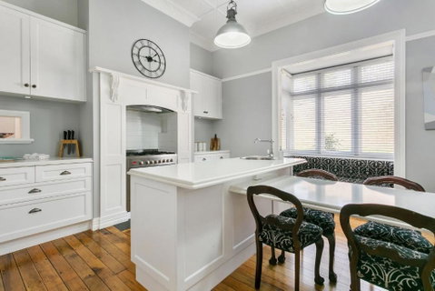 Hailsham House - Goulburn Accommodation 1