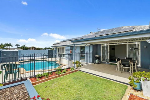 HALYCON HOUSE - Goulburn Accommodation 2