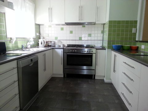 HEALESVILLE GETAWAY - Goulburn Accommodation 2