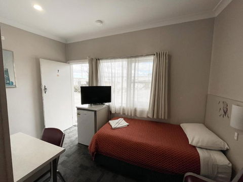 Hillview Motel - Goulburn Accommodation 1