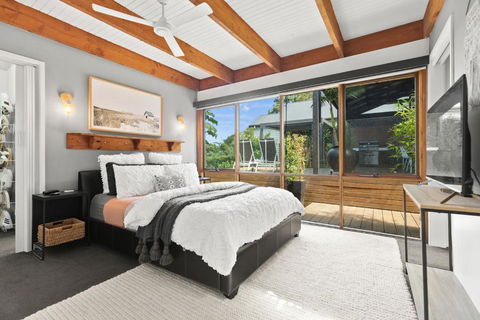 Hygge Loft - Goulburn Accommodation 3
