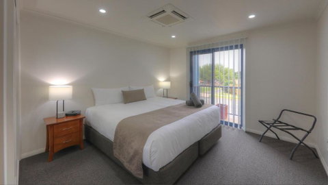 INVERELL RSM CLUB MOTEL - Goulburn Accommodation 3