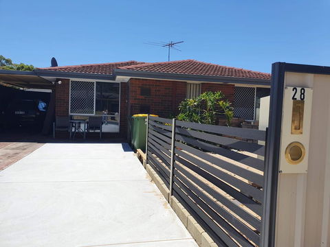 Airport Budget Room - Goulburn Accommodation 0