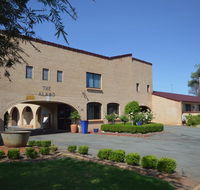 Alamo Motor Inn - Goulburn Accommodation