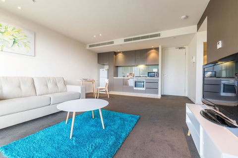 Albert Park City View Stylish 1 Bedroom Apartment - Goulburn Accommodation 1