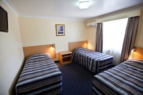 All Seasons Motor Lodge - Goulburn Accommodation 1