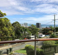 Amazing apartment ocean views and hot tub on balcony - Coolangatta - Goulburn Accommodation