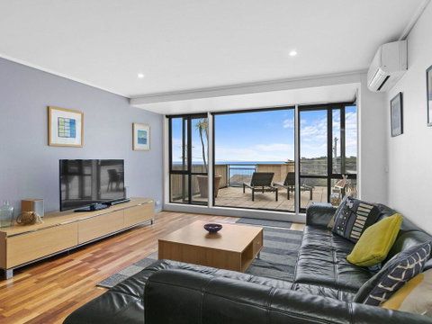 APARTMENT 10 PACIFIC APARTMENTS - FREE WIFI! - Goulburn Accommodation 0