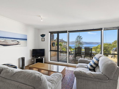 APARTMENT 26 PACIFIC APARTMENTS - Walk To Town - Goulburn Accommodation 0