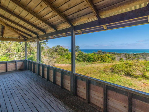 Aqualuna- Excellent Surfing Beaches. - Goulburn Accommodation 1