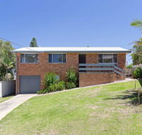 Argyle Cottage' 41 Argyle Avenue - great family home for holidays - Goulburn Accommodation