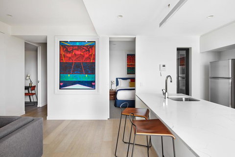 Art Series - The Johnson - Goulburn Accommodation 1