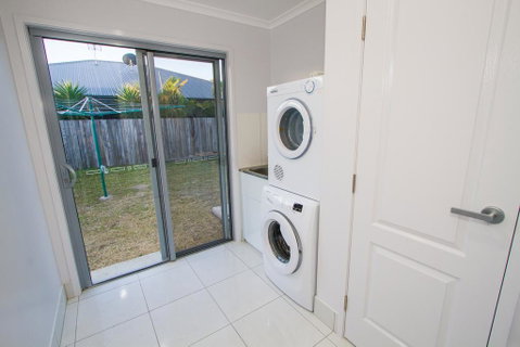 Ashanti - Goulburn Accommodation 1