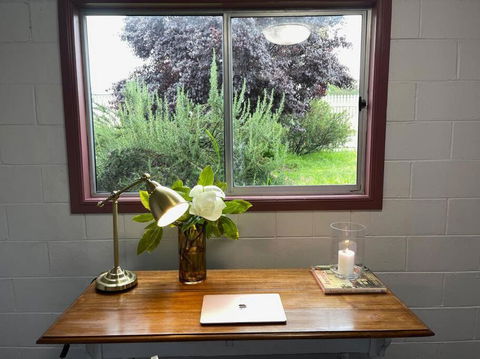 MAGNOLIA HOUSE ON THE CREEK - STANTHORPE - Goulburn Accommodation 3