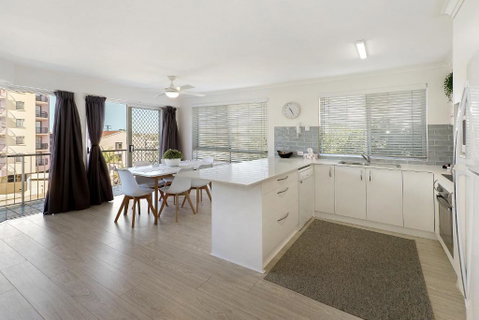MAINSAIL8- MOOLOOLABA BEACH - Goulburn Accommodation 2