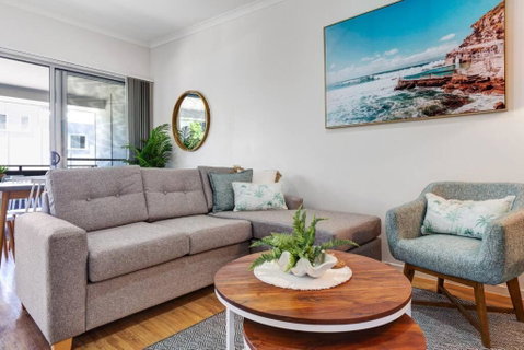 MARJ12- Stylish And Spacious - Goulburn Accommodation 0