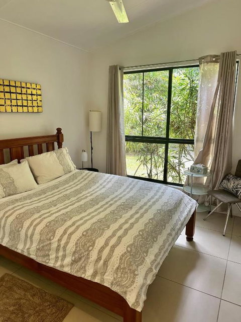 Misty Mountains Hideaway - Goulburn Accommodation 1
