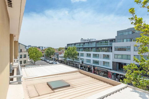 MP303 - Studio Apartment, Military Road, Cremorne - Goulburn Accommodation 1