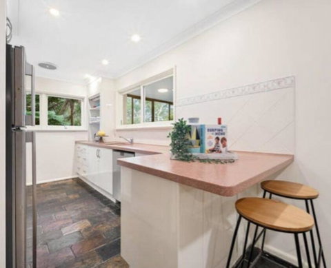 Mulberry Heaven Scene - Goulburn Accommodation 2