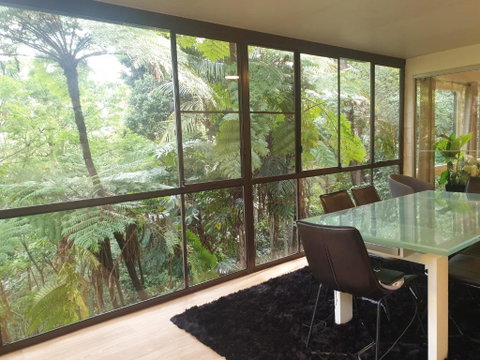 Mulberry Heaven Scene - Goulburn Accommodation 1