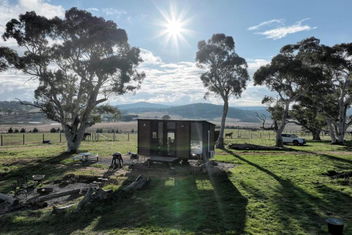 Myrtle At Lexington Park with Goulburn Accommodation
