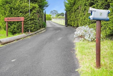 Narre Warren Farm Farm 20 People - Goulburn Accommodation 1