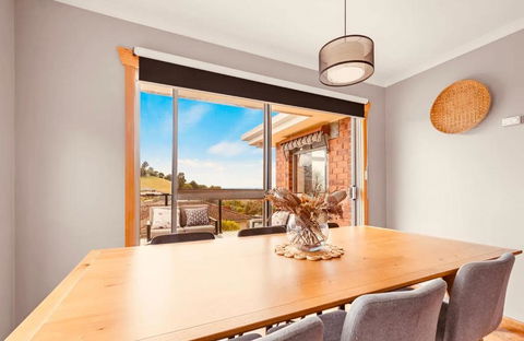Natural & Relax House In Ulverstone - Goulburn Accommodation 3