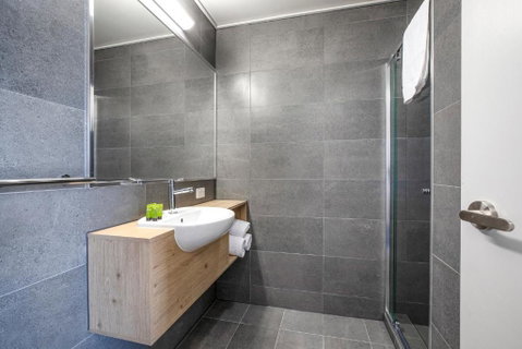 Nightcap At Gateway Hotel - Goulburn Accommodation 2