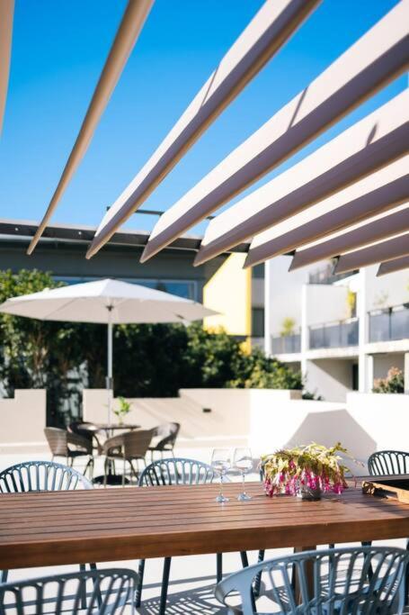 OnceUp A BlueMoon Terrace Nr CBD - Goulburn Accommodation 2