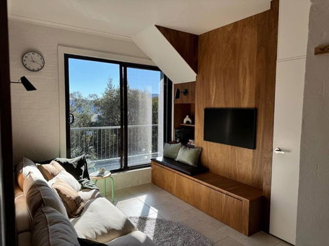 One Cedarwood - Petite Challet Falls Creek - Goulburn Accommodation 0