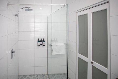 Oxbridge- Period Home In Central Goulburn - Goulburn Accommodation 1