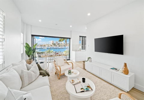 Peach At Palm View Collective - Goulburn Accommodation 0