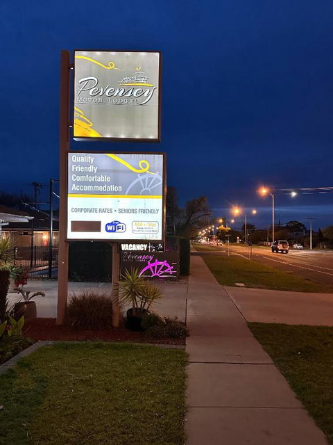 Pevensey Motor Lodge - Goulburn Accommodation 0