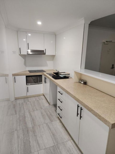 PERTH CBD APARTMENTS - Goulburn Accommodation 3