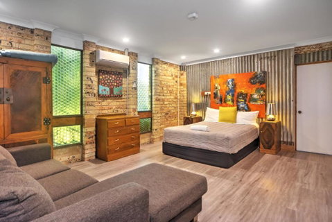 Pleasant Way River Lodge - Goulburn Accommodation 2