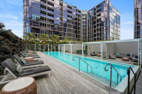 PM Residences - Modern Luxury 2BR Apt W Parking - Goulburn Accommodation 0