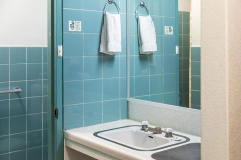 Red Carpet Motel - Goulburn Accommodation 2