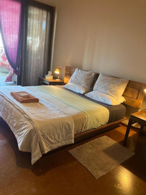 Potters Warehouse - Goulburn Accommodation 2