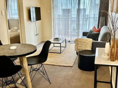 Prime Location 1 Bdr Apt In Perth - Goulburn Accommodation 0