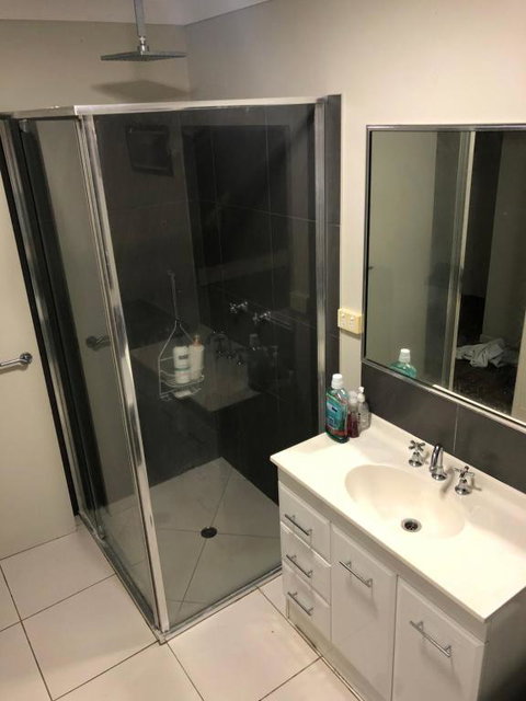 Private Bedroom Getaway - Goulburn Accommodation 2