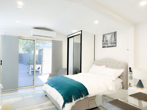 Private, Local Living Studio In Mascot, Airport - Goulburn Accommodation 0
