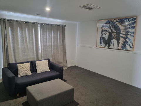 Private Room Cbd Airport 20 Min - Goulburn Accommodation 2