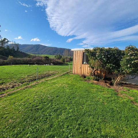 Pub In The Paddock - Goulburn Accommodation 3