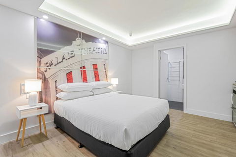 Quirky Studio With Sleek Decor In St Kilda - Goulburn Accommodation 0